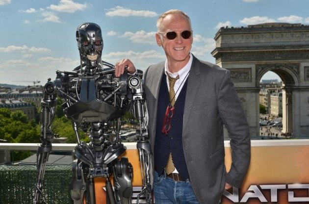 Алан Тейлор снимет экранизацию романа «Пикник на обочине».