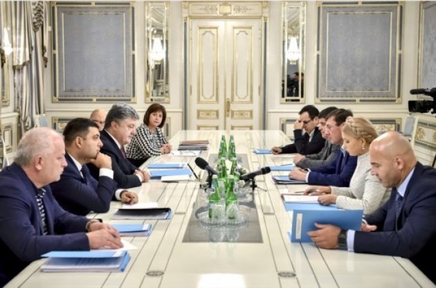 Порошенко провел встречу с руководителями фракции коалиции