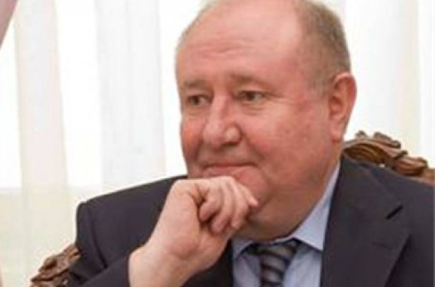 Депутаты с пятой попытки согласились на отставку главы аппарата Рады Зайчука