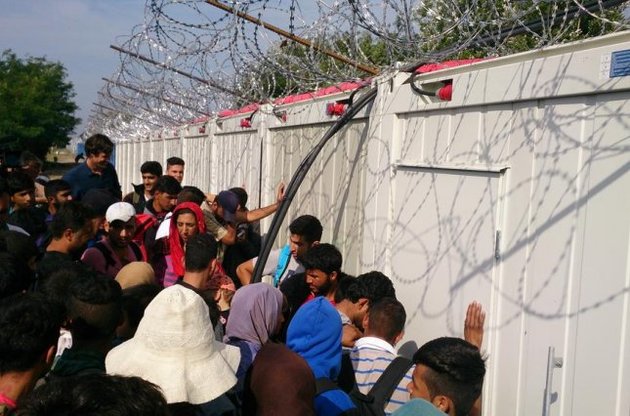 Німецький міністр хоче покарати країни, які не приймають біженців. Ілюстрація