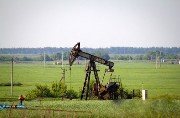 Добыча нефти в России начнет падать при цене ниже 40 долларов