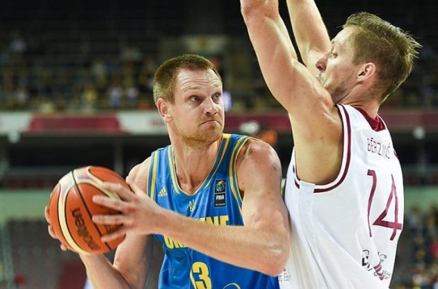 Еще один игрок баскетбольной сборной Украины уехал в Польшу