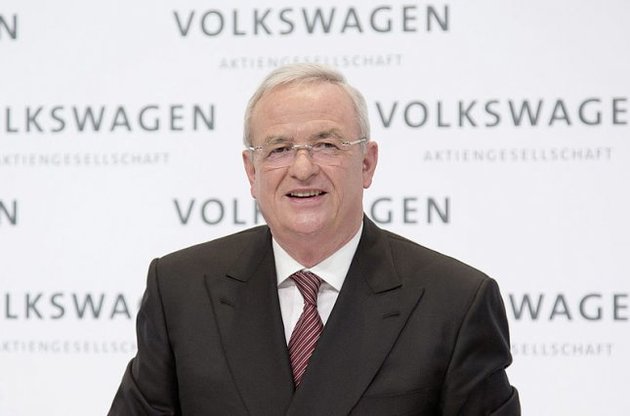 Глава Volkswagen пішов у відставку через скандал навколо дизелів
