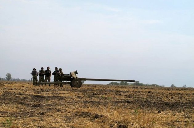 На Луганщині на розтяжці підірвалися четверо українських військових