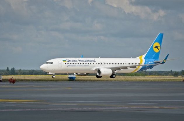 Украинским авиакомпаниям запретили летать в Россию