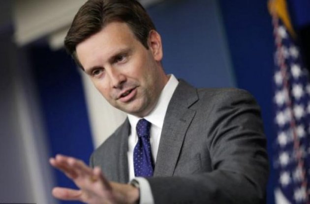 Джош Ернест розповів, що США не підтримують операцію РФ в Сирії, але санкції вводити не збераються