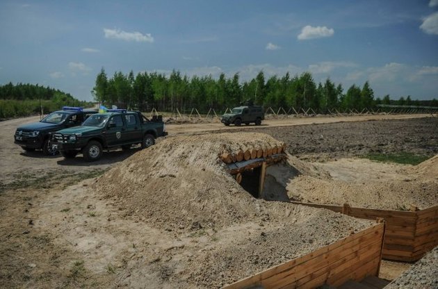 Україна здійснює інженерні роботи на кордоні з РФ