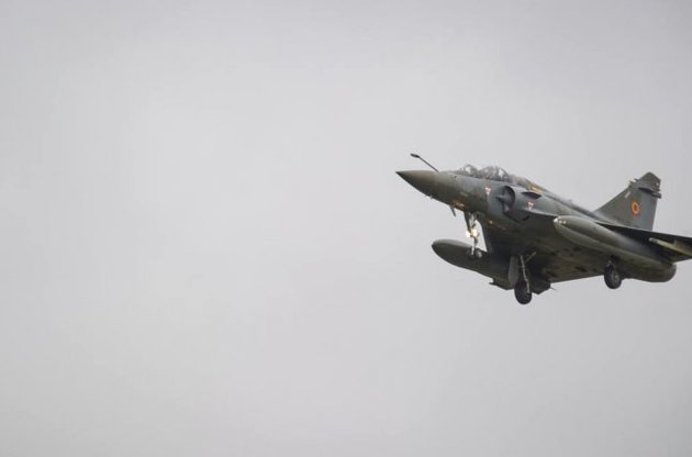 Франція задіяла в Сирії винищувачі Rafale