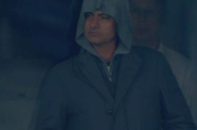 Моуриньо прятался под капюшоном