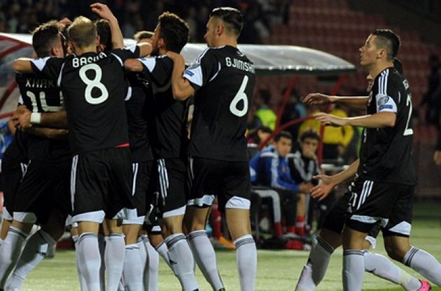 Албанці тричі забили Вірменії