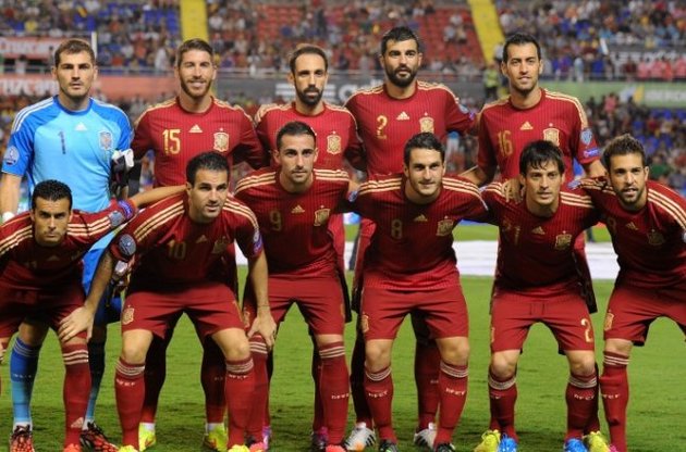 Рекорды квалификации Евро-2016: 10 побед Англии, 4 гола Андорры и 8 сухих матчей Испании