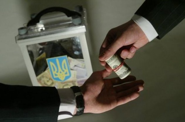КВУ заявляє про підкуп виборців в Ужгороді