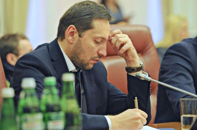 Министр Стець намерен уйти в отставку в начале декабря