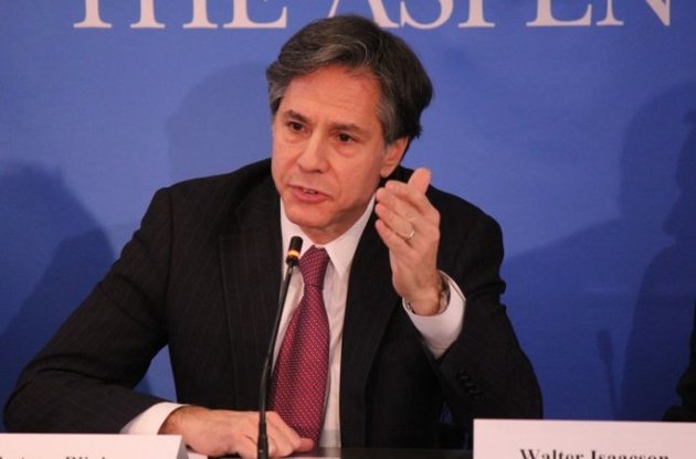 Блинкен считает, что России лучше заставить Асада уйти. Иллюстрация