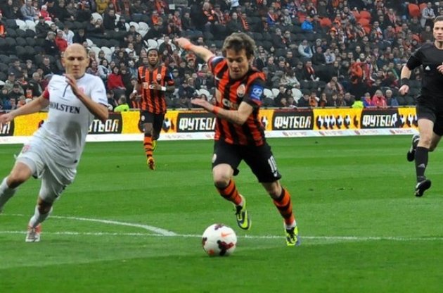 "Заря" попробует отобрать очки у "Шахтера"