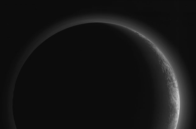 NASA опублікувало фото "зворотного боку" Плутона