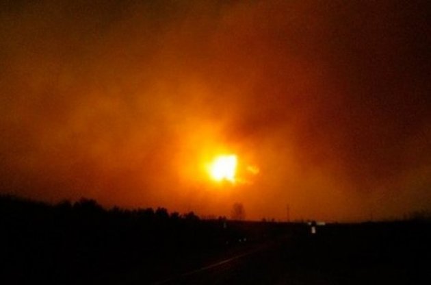 Співробітники МВС здійснили оточення території по периметру, встановили пропускний режим і забезпечили оповіщення населення Сватове