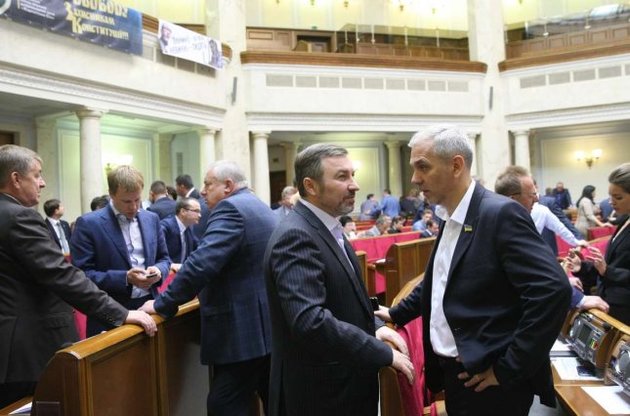 Депутаты пока не готовы дать украинцам безвизовый режим