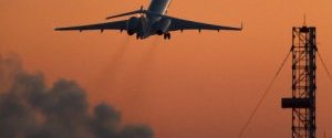 Польоти всіх цивільних літаків будуть відстежувати з космосу