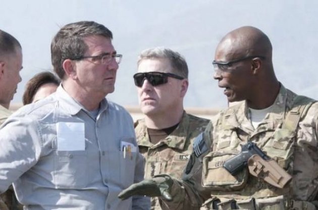 Міністр оборони звільнив радника за порушення статуту