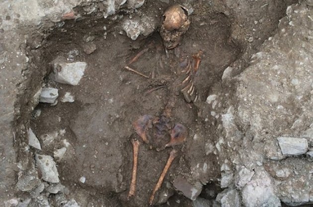 Археологи обнаружили останки девочки, сожженной в Средневековье по обвинению в колдовстве