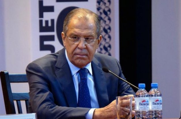 Лавров говорит, что НАТО "дурит" Россию. Иллюстрация