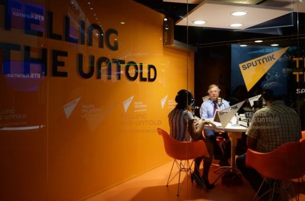 У радіо, яке транслювало пропагнаду Кремля в Польщі, відібрали ліценцію. Ілюстрація