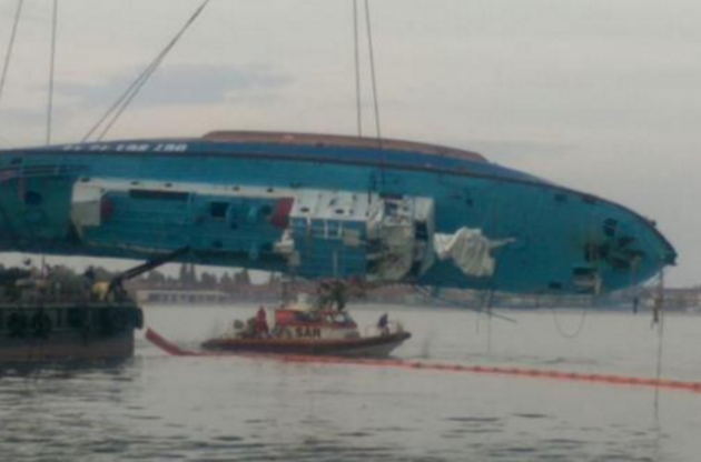 Число жертв аварії катера "Іволга" збільшилася до 20.