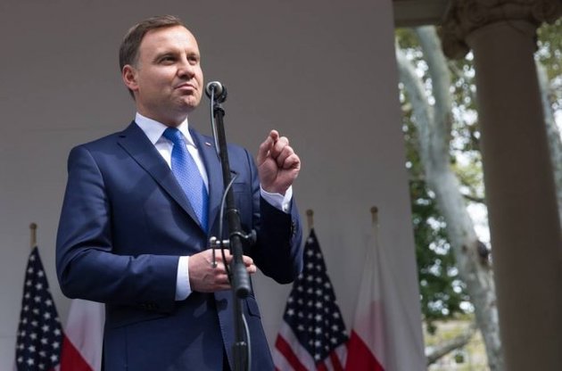 Президент Польши приедет в Киев 15 декабря