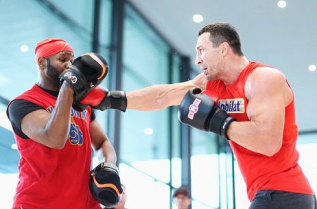 Бэнкс уверен, что Кличко будет чаще бить в реванше