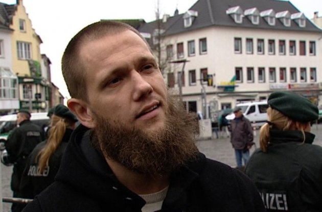 У Німеччині заарештовано проповідника-салафіта за підозрою у підтримці "Ісламської держави"