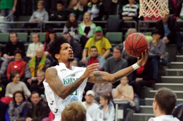 "Хімік" продовжує успішний виступ у турнірі