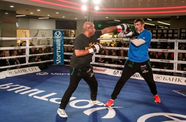 Башир будет настраивать Усика на победу нокаутом