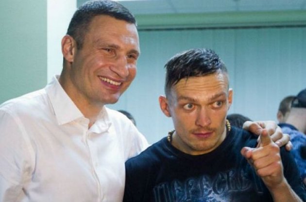 Віталій Кличко впевнений, що Усик стане чемпіоном у цьому році