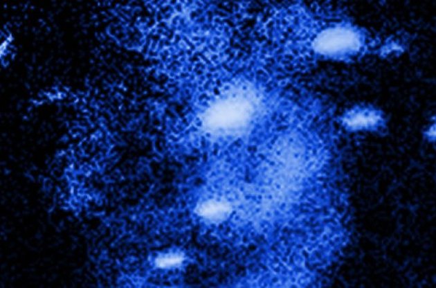 Черная дыра выбрасывает вспышки рентгеновского излучения