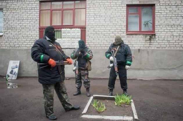 У Слов'янську прихильник "ДНР" добровільно здався українським правоохоронцям