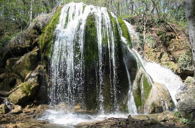 В Крыму обрушился водопад "Серебрянные струи", навсегда утратив свой вид
