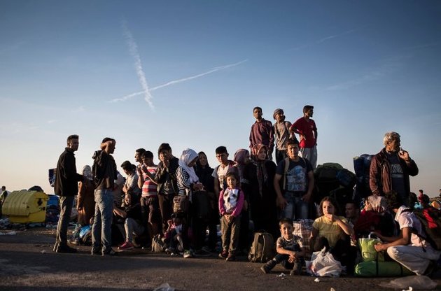 Вице-канцлер Германии предложил ограничить беженцев в выборе места жительства
