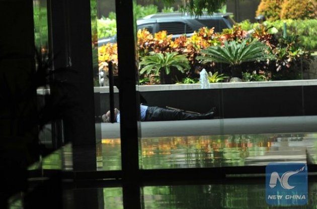 Українців серед постраждалих від вибухів у Джакарті немає