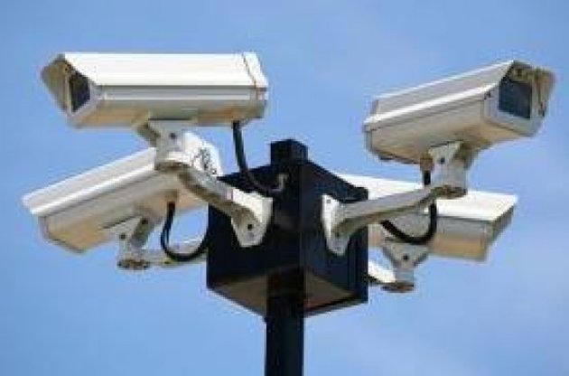 Камери встановлені на 18-метрових щоглах