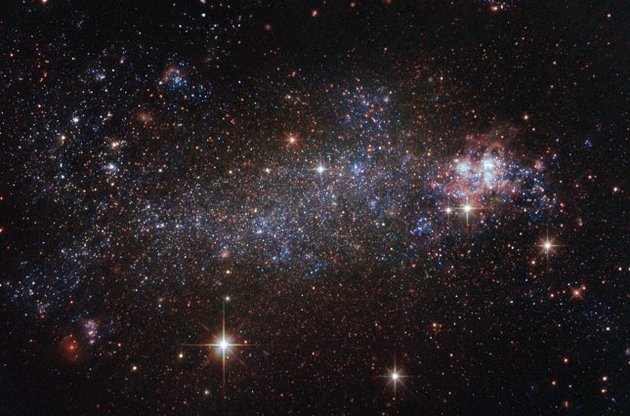 Телескоп "Хаббл" сделал фото галактики – "бунтаря"