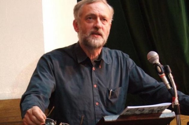 Корбин опасен для бепезки Великобритании за любовь к России. Иллюстрация