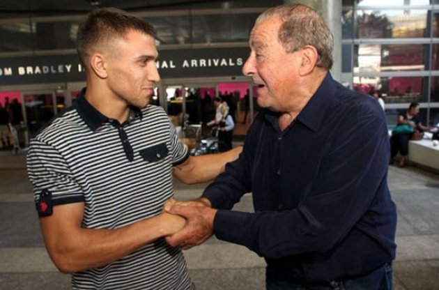 Арум продолжает искать соперника для Ломаченко