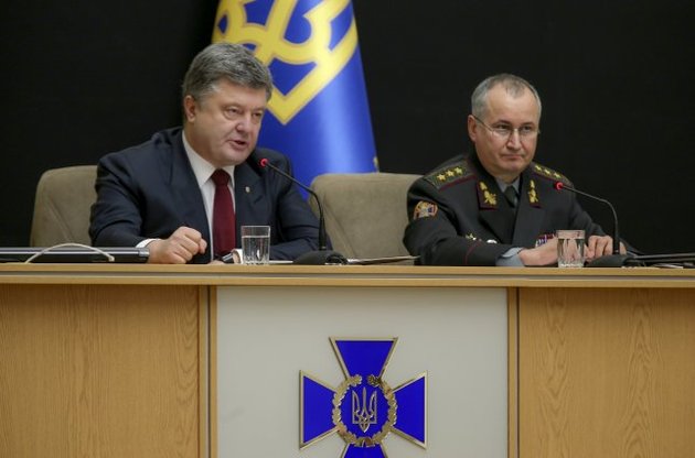 Порошенко назвал историю с задержанием чиновника одним из примеров эффективной борьбы с коррупцией