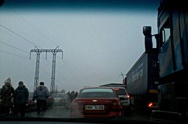 КПВВ "Зайцево" временно закроют из-за обстрелов