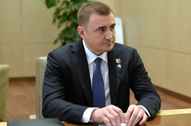 Дюмин зарекомендовал себя человеком, "которому можно доверять задания", говорят в Кремле