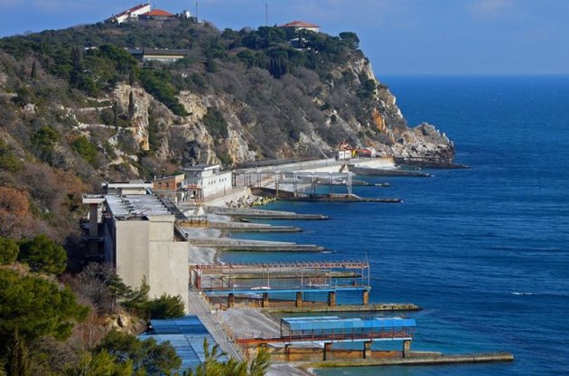 Власти Крыма национализировали имущество украинского бизнесмена, а теперь и продали его