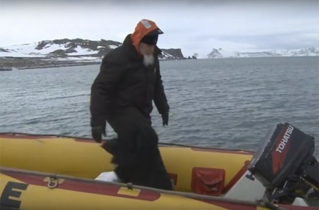 Кирило Гундяєв помолився в Антарктиді поруч з пінгвінами