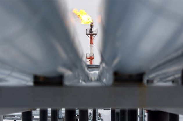 В Абудже хотят остановить падение цен на нефть