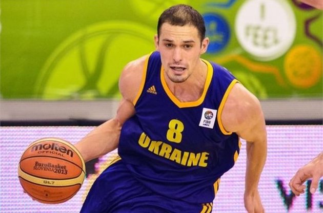 Три украинских баскетболиста выиграли Кубки разных стран